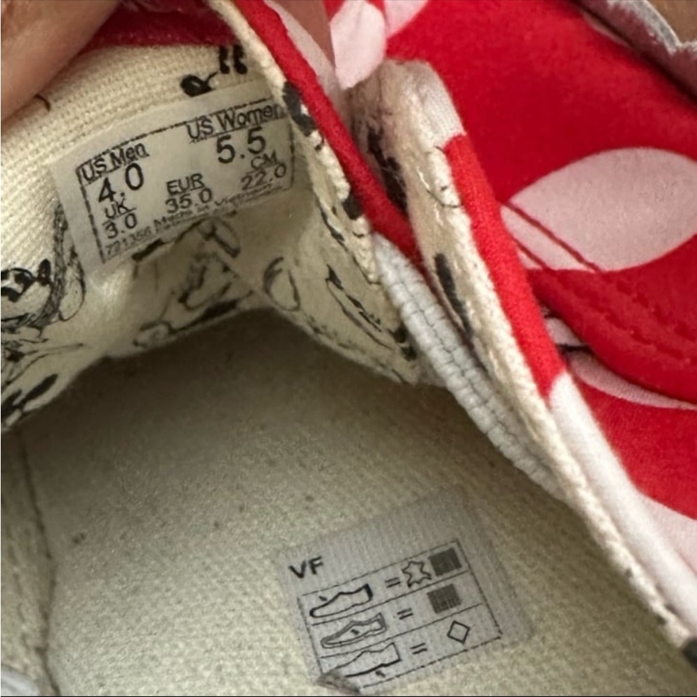 DISNEY MINNIE MOUSE BOW VAN SNEAKERS
SIZE WOMAN 5.5 - Picture 7 of 10